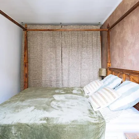 Spacious&stylish 2bd For 4 勒瓦卢瓦-佩雷